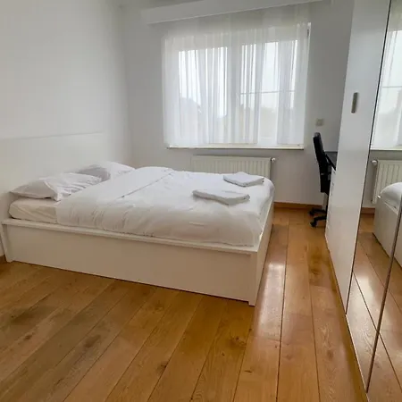 House With 5 Bedrooms Near Brussels Holiday home